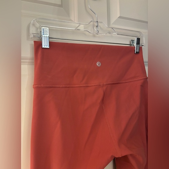 Lululemon Women’s Wunder Under High-Rise Tight 25" *Full-On Luxtreme, Size 8 - Picture 5 of 8